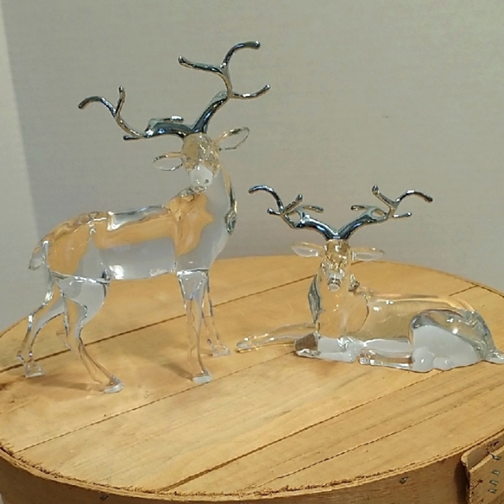 Elegant Acrylic Deer Figurines